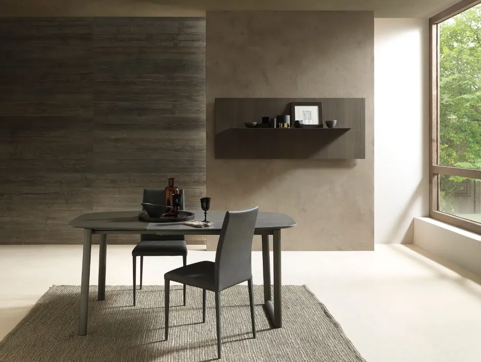 Tavolo sagomato con basamento centrale Ribot Altacom scontato