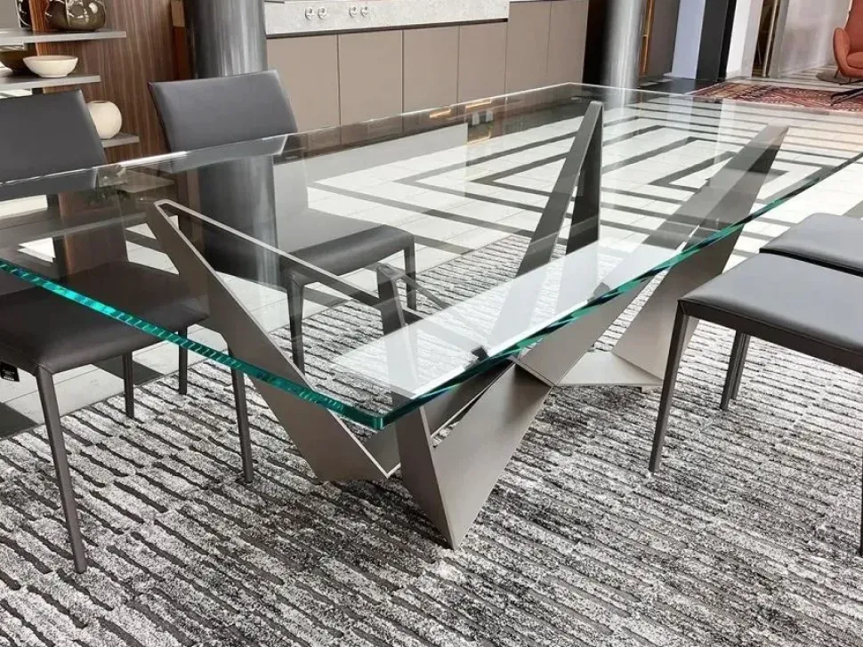 Tavolo Skorpio di Cattelan italia scontato del 29%