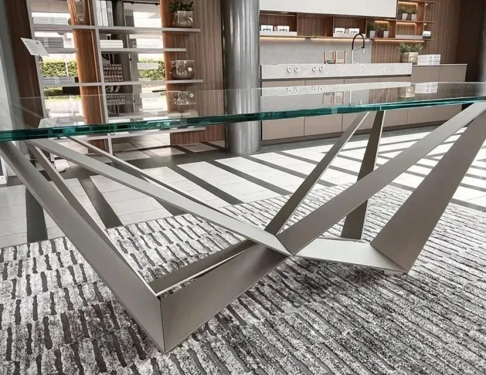 Tavolo Skorpio di Cattelan italia scontato del 29%