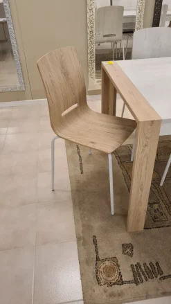 Tavolo Tavolo milano  + sedie folra Point house in OFFERTA OUTLET -50%