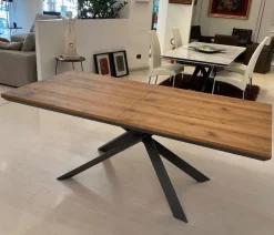 Tavolo 4x4 di Ozzio scontato del 30%