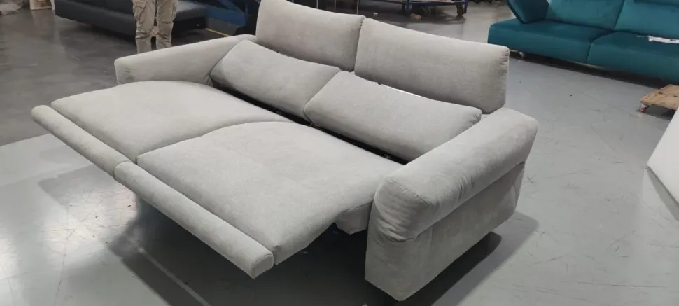 Tender in Tessuto Max divani a prezzo scontato