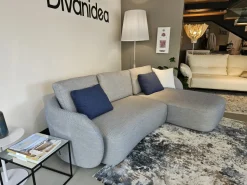 Tolomeo tessuto in poliuretano  Divanidea a prezzo scontato